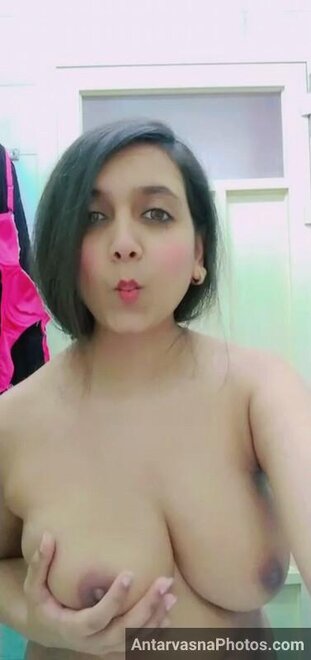 pakistani-bhabhi-rozy-nude-xxx-photos-11