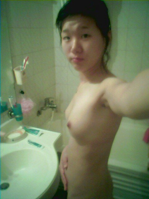 SSS484-Asian Selfies 20240120-023