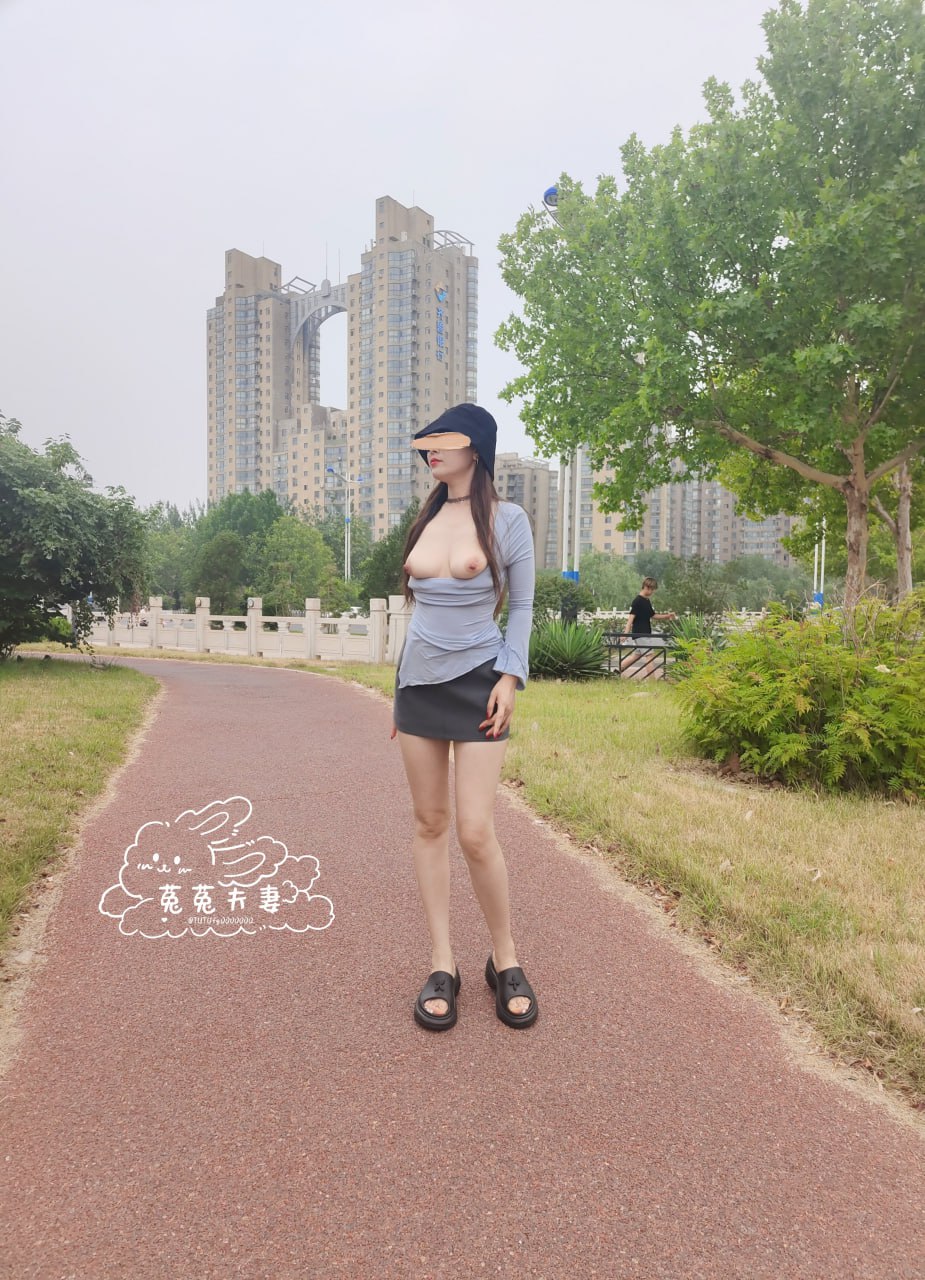 amateur photo bk6DED