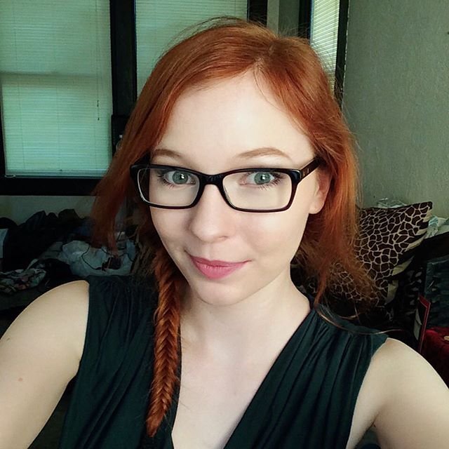 Sexy redhead selfie.