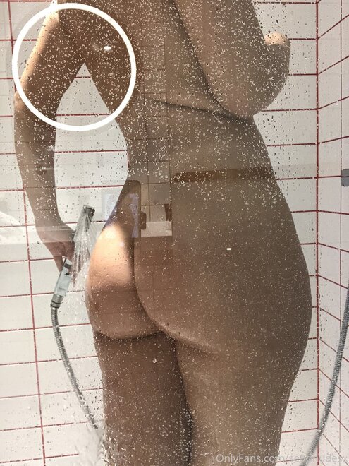 Polishslut (1072) nude