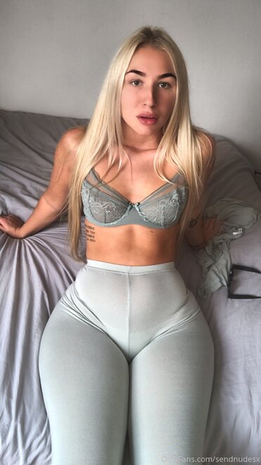 Polishslut (1444) nude