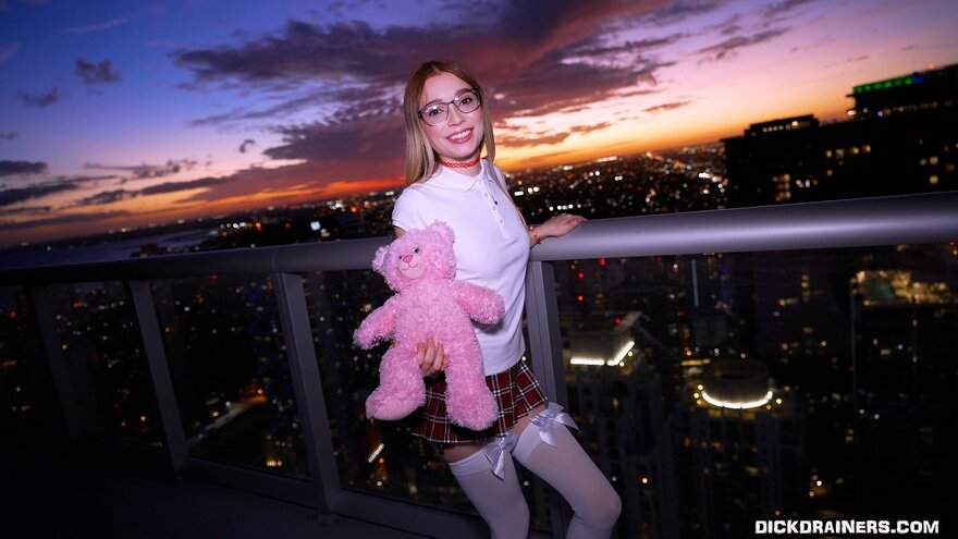 4xd4x0087.00_04_13_38.still290