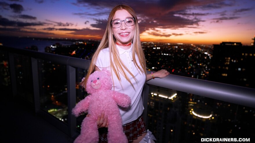 4xd4x0087.00_04_18_43.still291