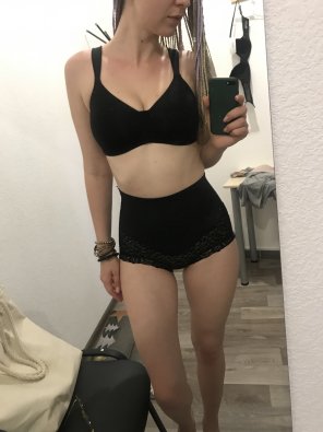 amateur photo Changing room [f]