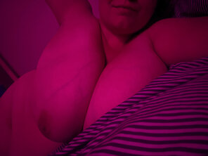 photo amateur meet me in the pink room ðŸ˜‰ðŸŽ€ [image][oc]