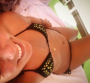 amateur pic Sun bed with a smile