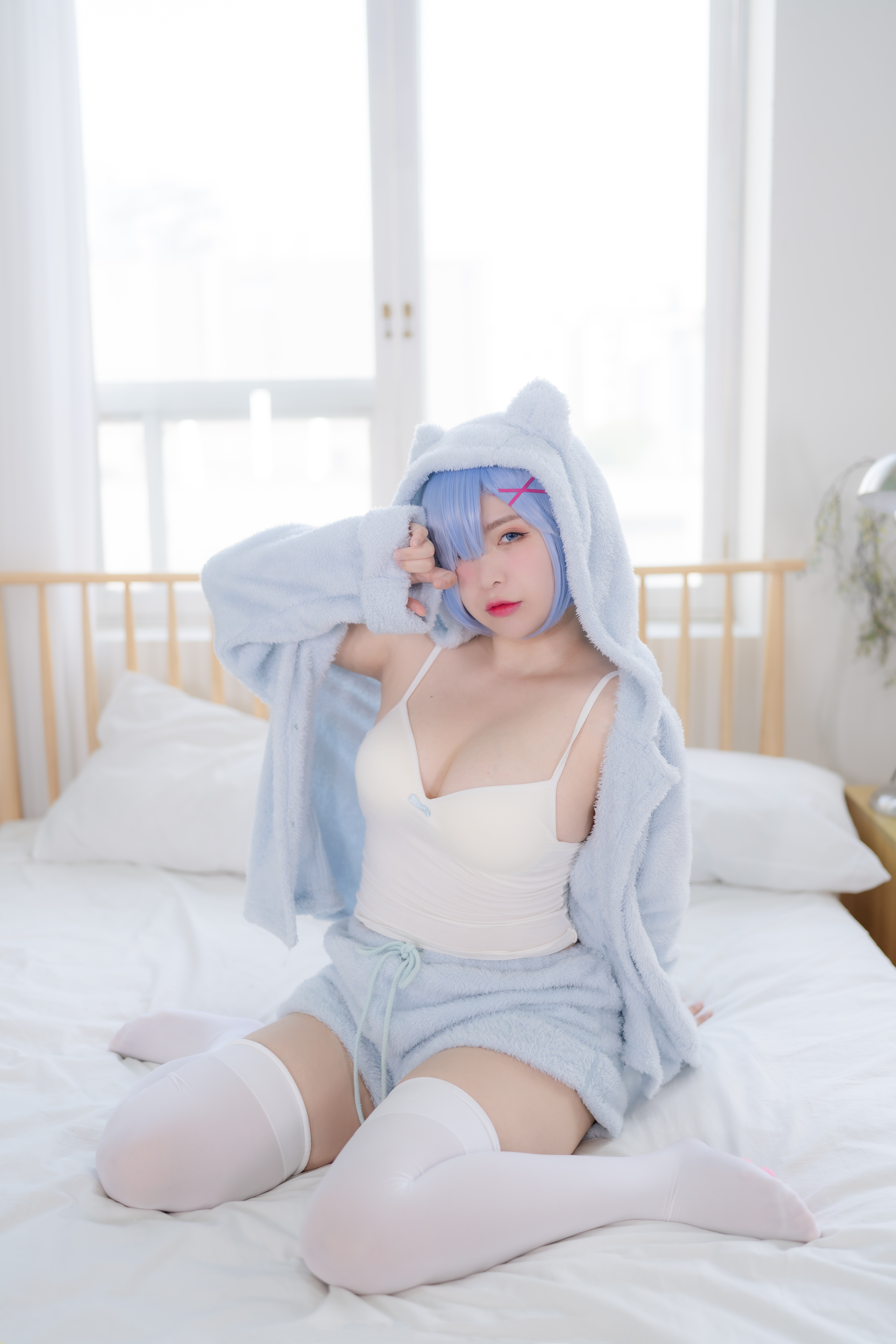 amateur photo Yuna (유나) cosplay Rem – ReZero (2)