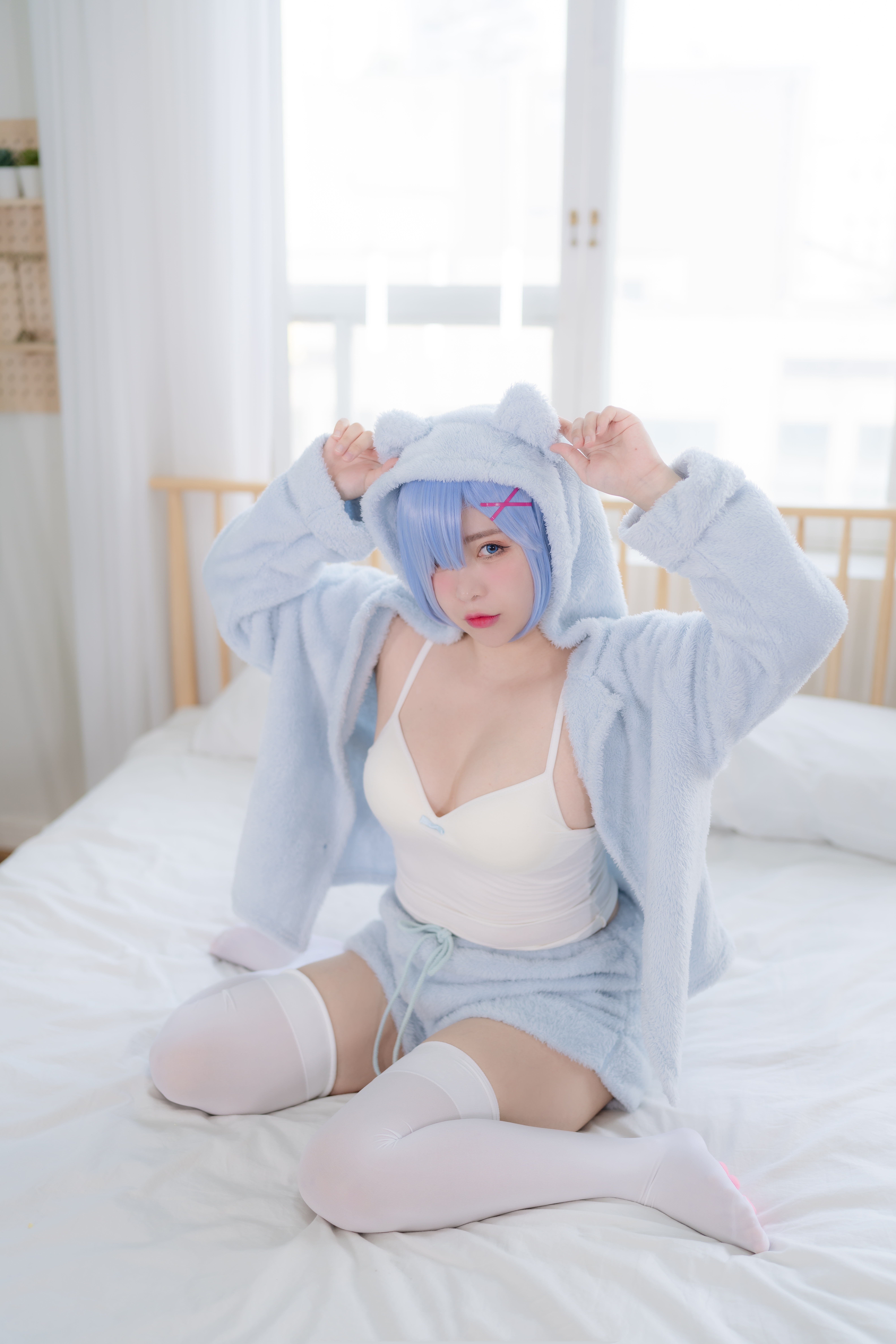 amateur photo Yuna (유나) cosplay Rem – ReZero (3)