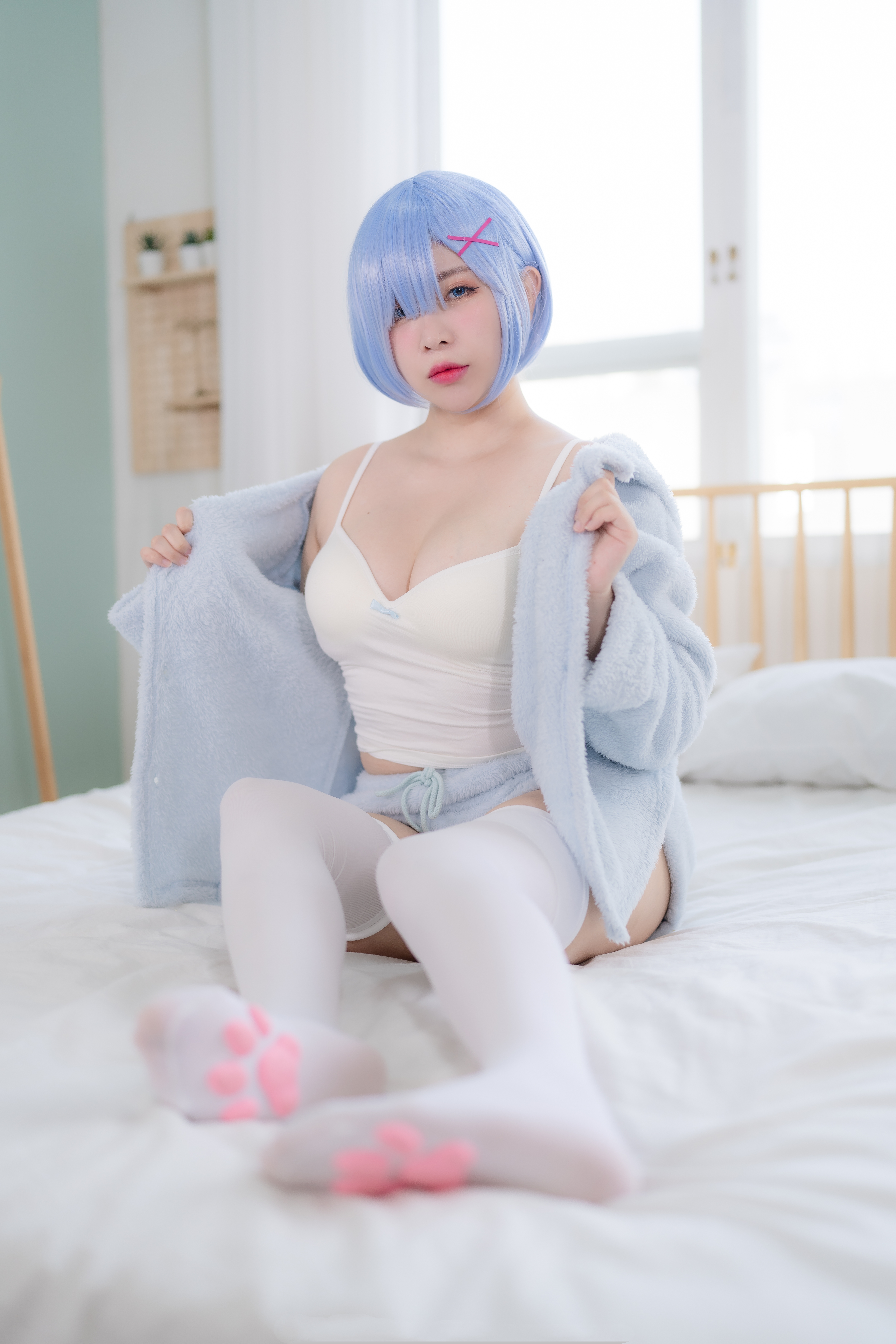 amateur photo Yuna (유나) cosplay Rem – ReZero (7)
