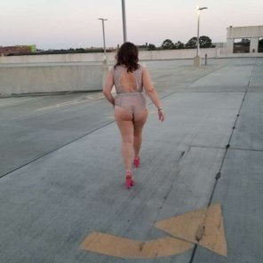 photo amateur showing of[f] my lingerie on the parking garage