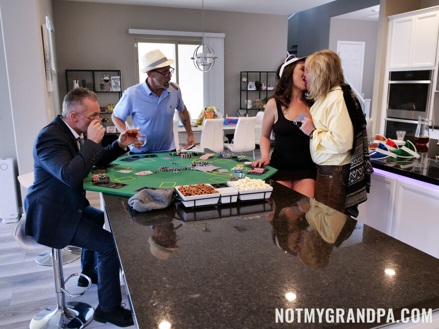 notmygrandpa_nicole_sage_00060