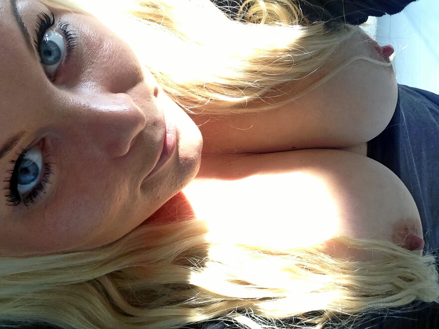 2272194-img-15-nude-mega