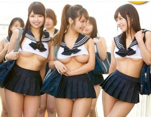 foto amateur Japanese Schoolgirls
