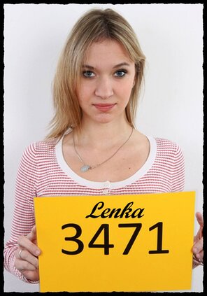 amateur pic 3471 Lenka (1)