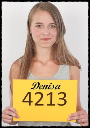アマチュア写真 4213 Denisa (1)