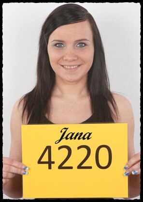 amateur pic 4220 Jana (1)