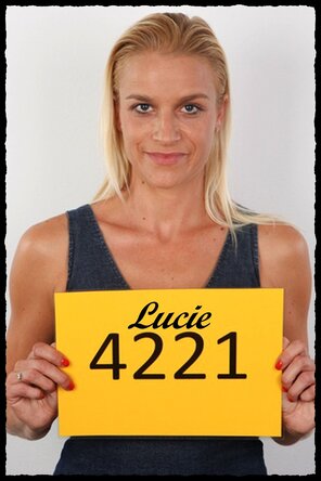 foto amateur 4221 Lucie (1)
