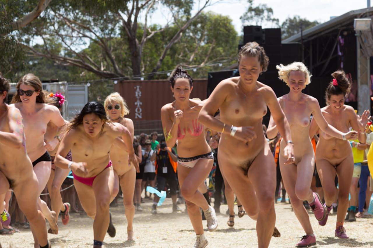 Nude Girls racing in public at the Meredith Music Festival in Australia. 