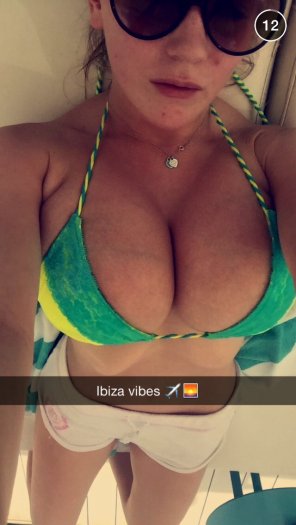 foto amadora Ibiza vibes