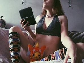 amateur pic [f] The most powerful pokÃ©mon trainer in all the land
