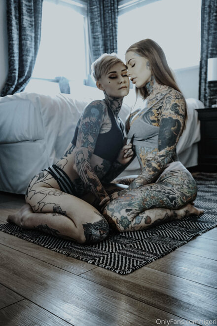 Tiger-Lilly-87a0454b2102c44a3d