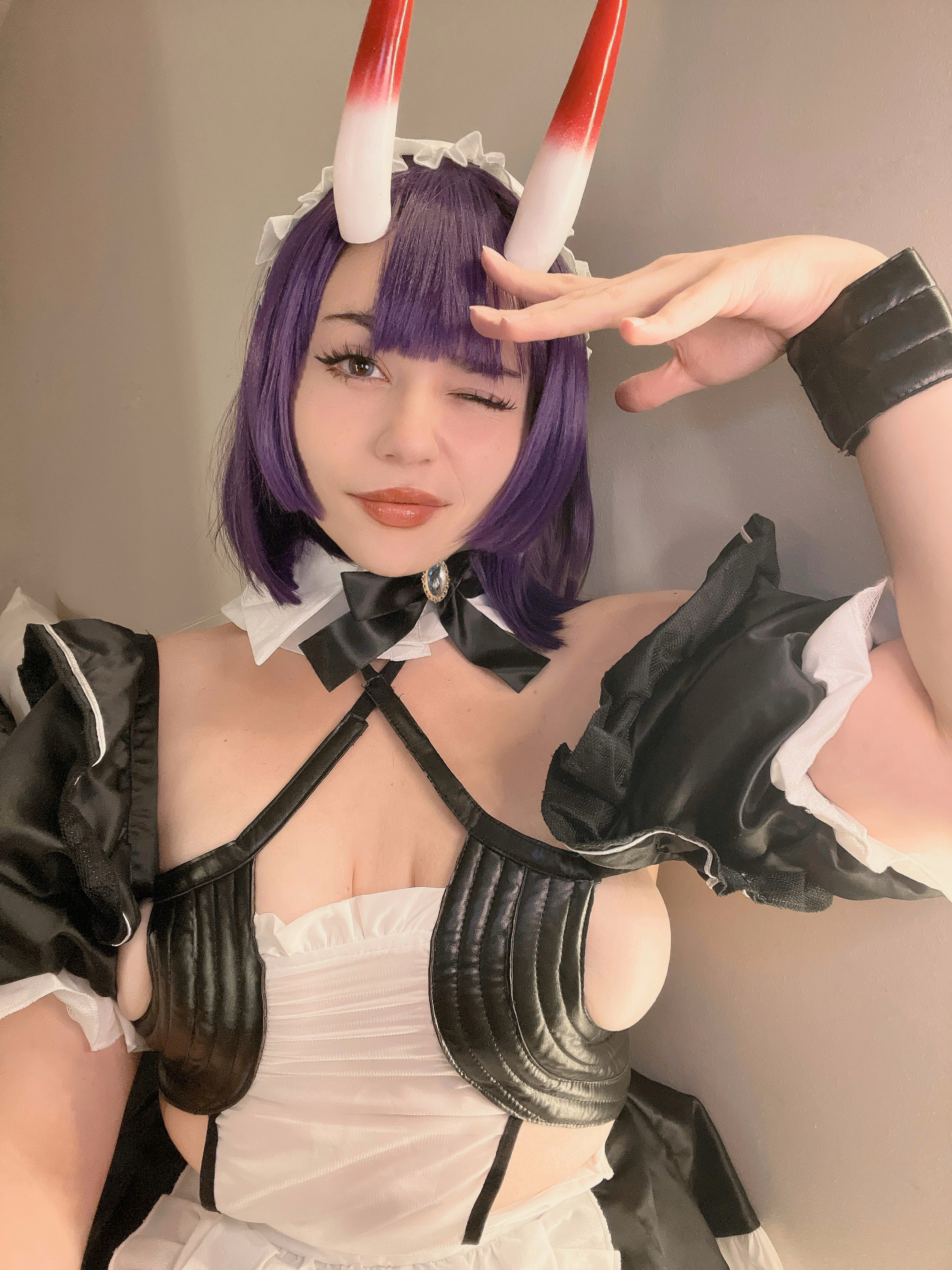 amateur photo Shuten_Maid_7