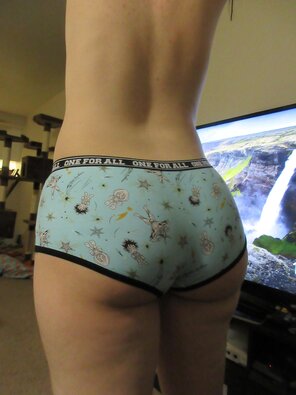amateur pic Got a new pair of undies~ [f]