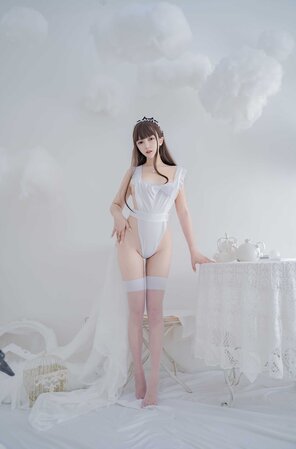 foto amadora Mixian Sama (过期米线线喵) - 连体围裙 (13)