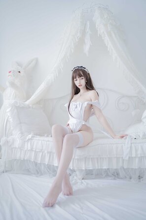 zdjęcie amatorskie Mixian Sama (过期米线线喵) - 连体围裙 (24)