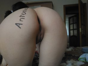 foto amadora My pussy is not wet enough, you know what to do [oc]