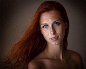 foto amadora Red hair, blue eyes