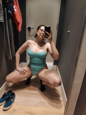 foto amadora [F] I just love a thight bodysuit