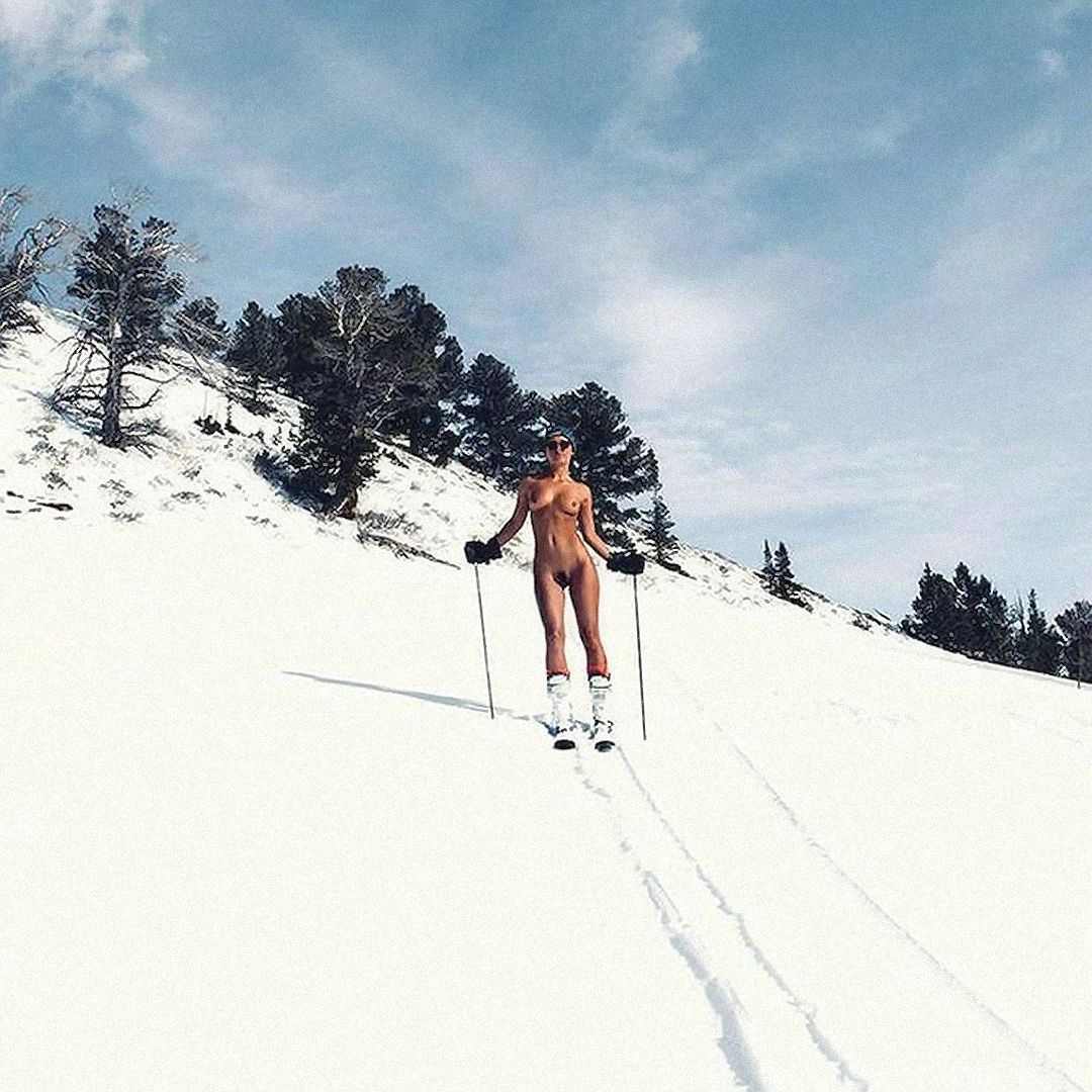 The ski nude photos