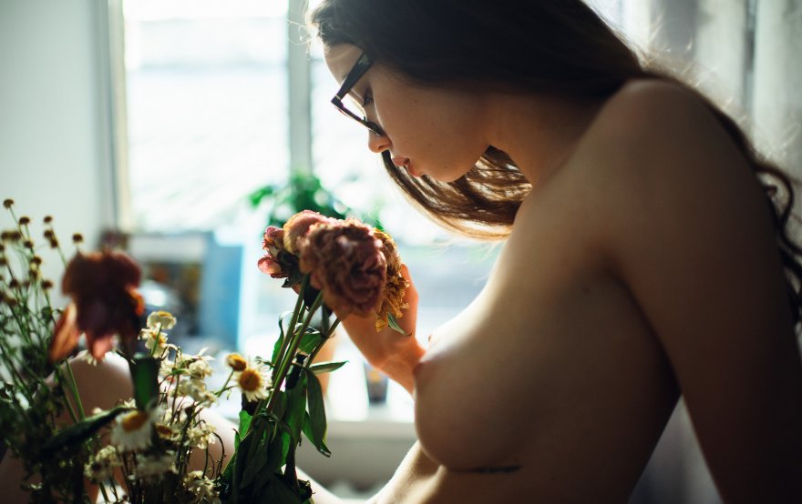 Flower Girl nude