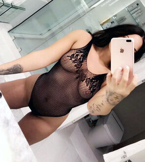 foto amadora Demi-Lovato-nude-leaked-porn-sexy-bikini-feet-topless-ass-tits-pussy-ScandalPlanet-1-optimized