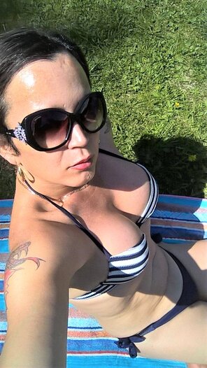 zdjęcie amatorskie Veronica in bikini selfie