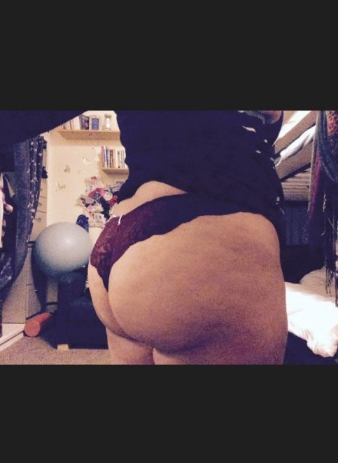 My Gf's thick butt