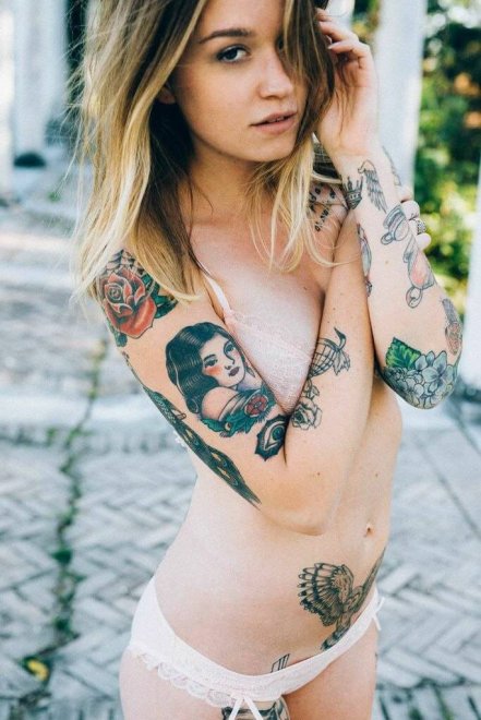 Katie Buehl nude