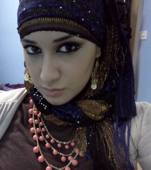 foto amatoriale Hijab Big Boobs Zaineb (60)