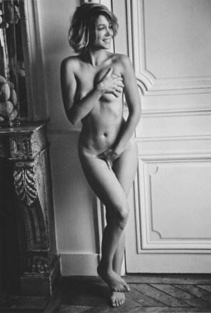 foto amatoriale New Bond girl LÃ©a Seydoux looking a bit embarrassed