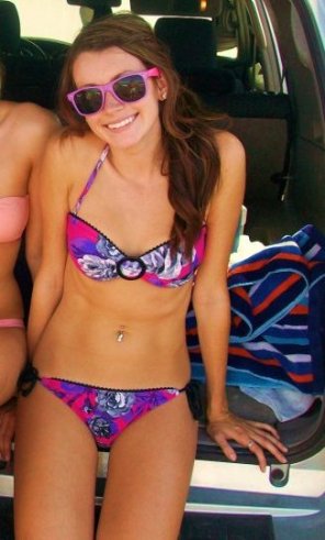 amateur photo Skinny girl, bikini, and gap.