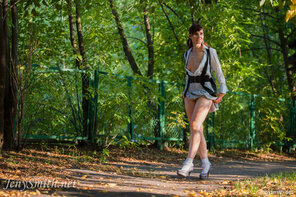 amateurfoto Jeny Smith in the Woods 046