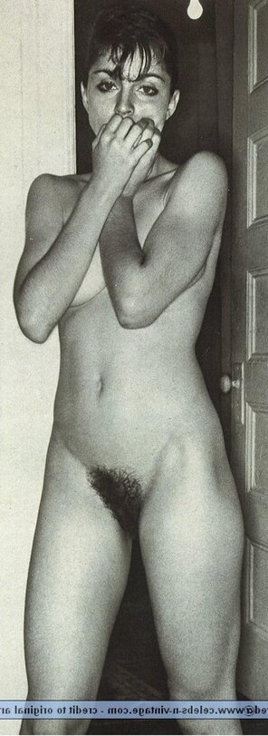 アマチュア写真 Madonna-Young-Naked-Pics-23