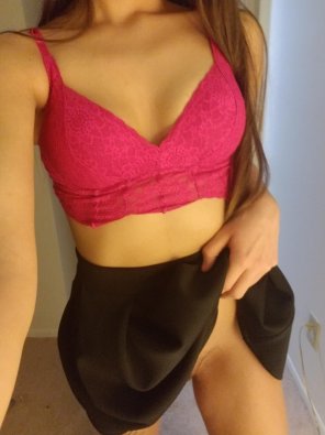 foto amadora Skirts weren't meant [F]or panties.