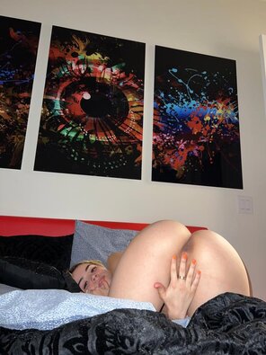 amateur photo 1000082508