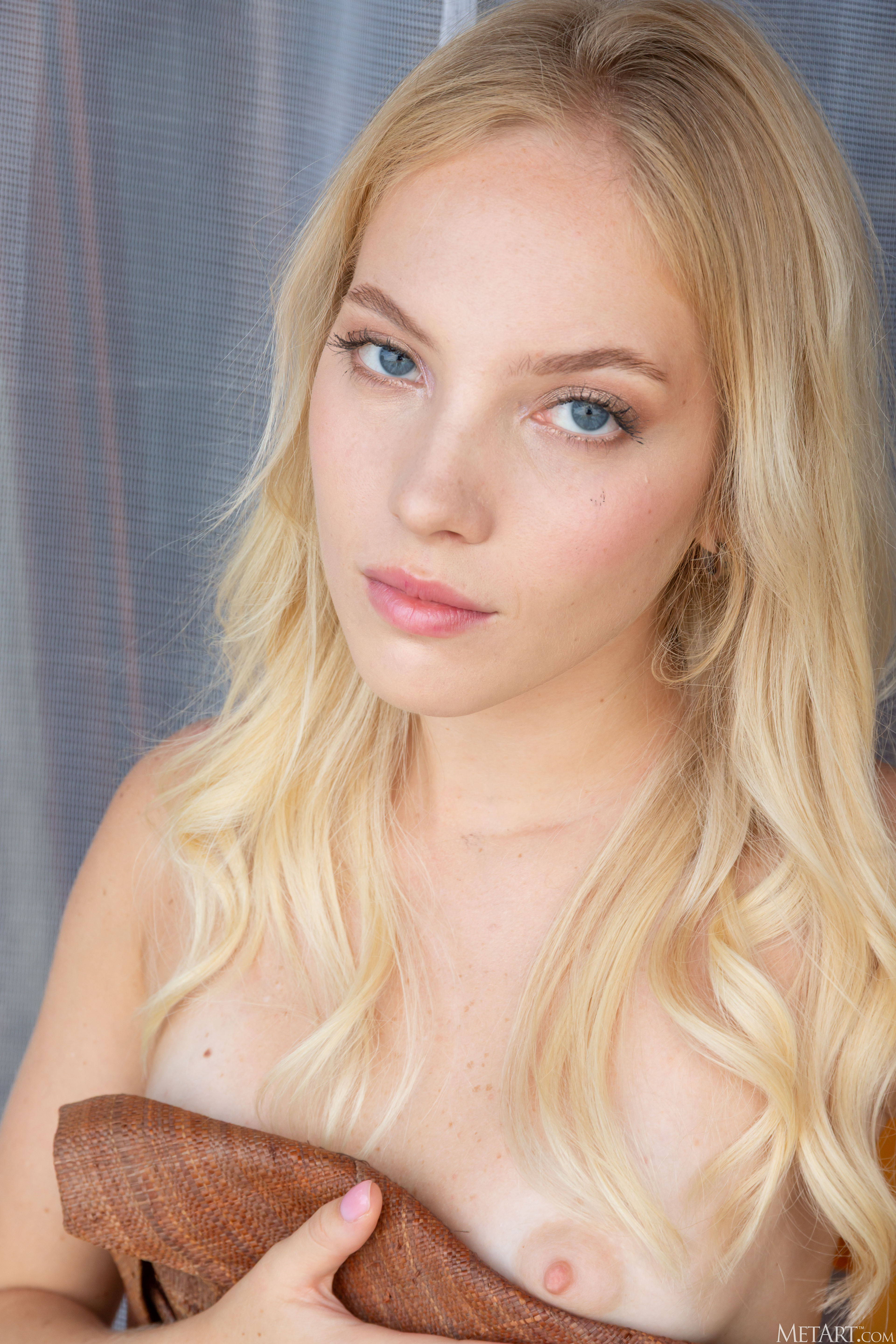amateur photo MetArt_Sunny-Disposition_Bella-Spark_high_0118