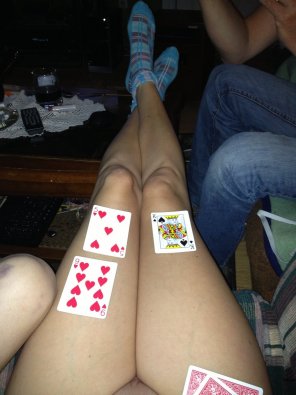 zdjęcie amatorskie Strip poker and socks