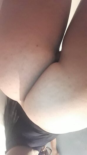 foto amateur you like my tits ?? want to see more