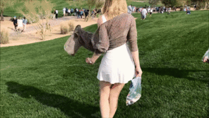 pussy at a golf tournament